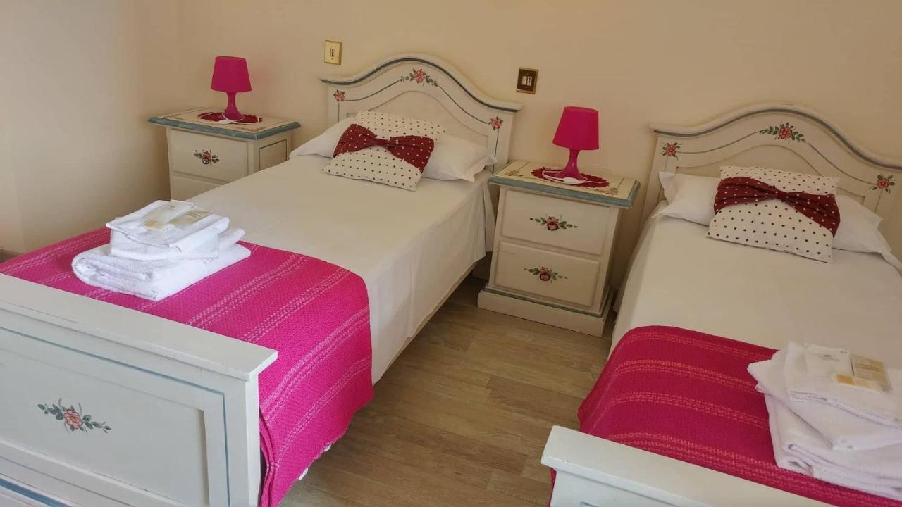 Albergo Motta Sale Marasino Exterior photo